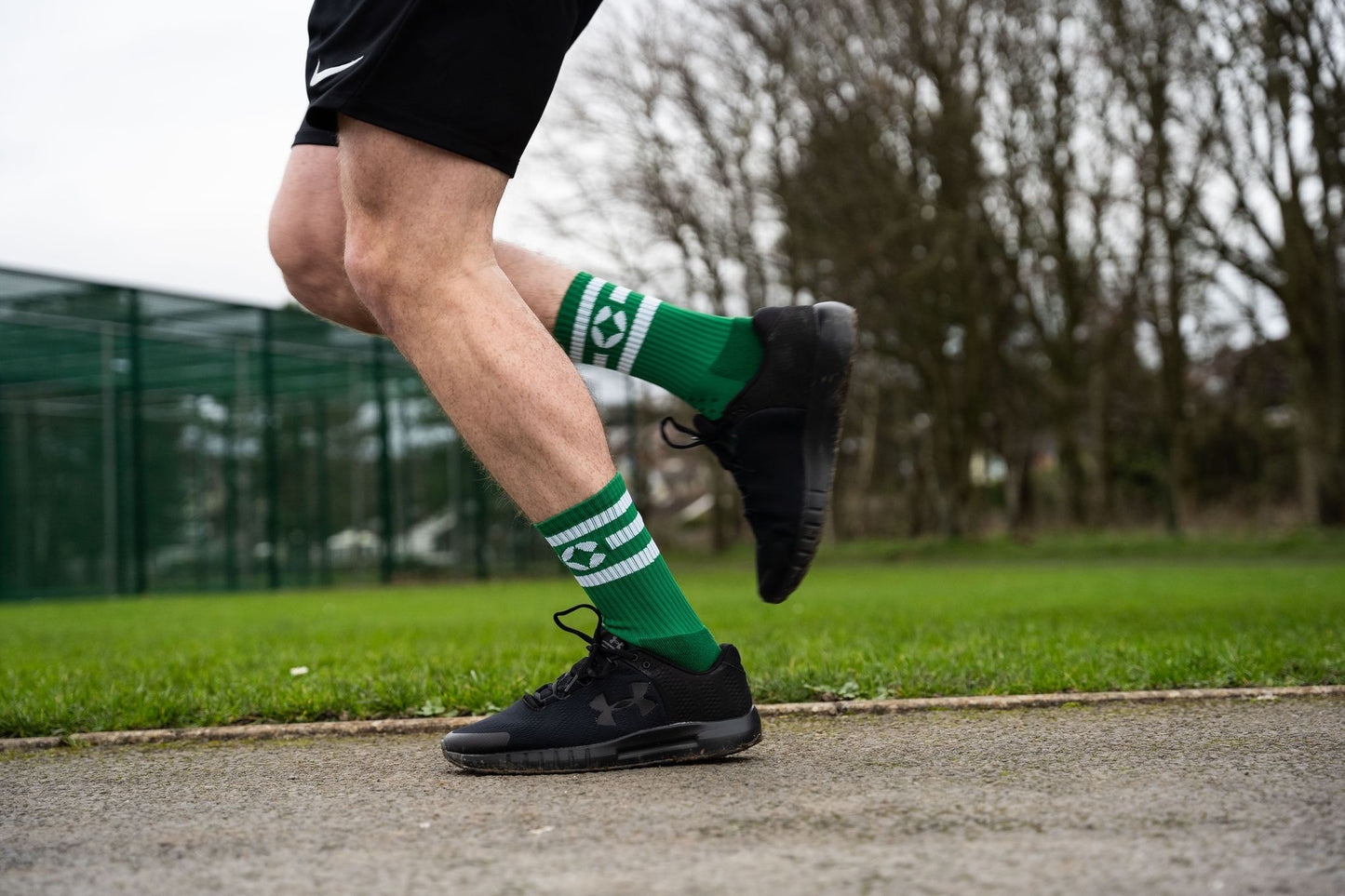 360 Degree Grip Socks - Green and White